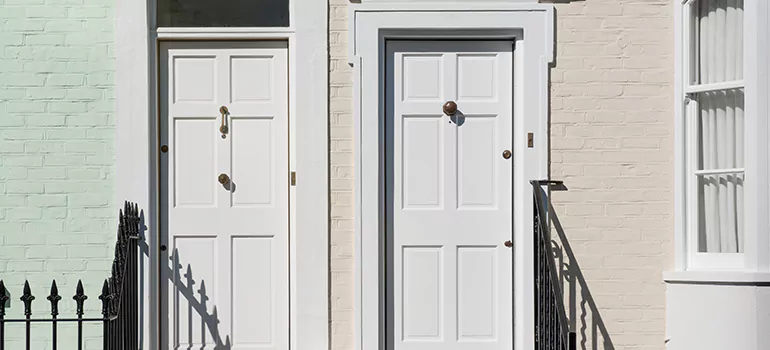 Mirror Closet Door Repair in Brownsville, FL
