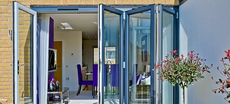 Bifold Door Repairs Near Me in Brownsville, FL