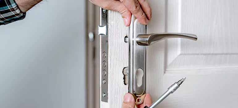 Front Door Knob Repair in Brownsville, FL