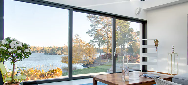 Custom Residential Window Tinting in Brownsville, FL