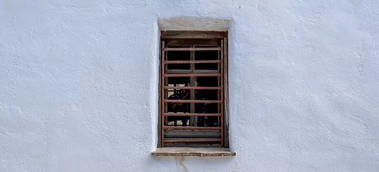 Residential Accordion Door Repair in Brownsville, FL